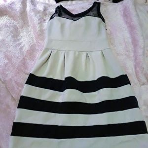 Classic Cream & Black Sleeveless Dress
